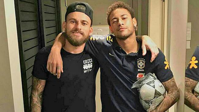 在这场激烈 在这场激烈