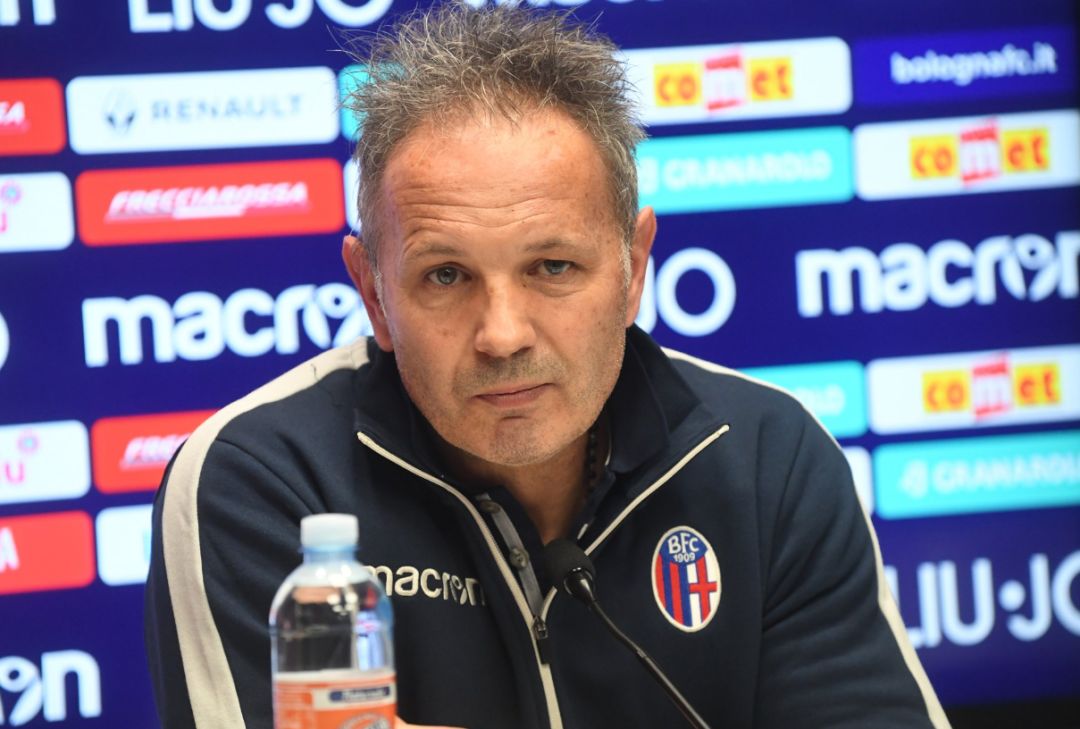 万人体育馆 万人体育馆