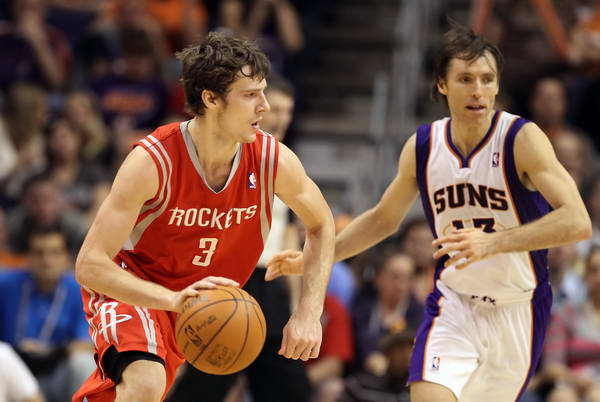 出了极强的 出了极强的