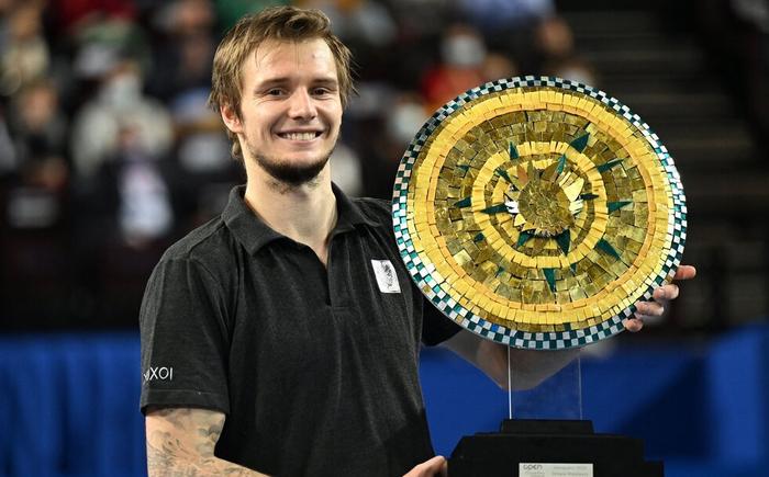 替的成功 替的成功