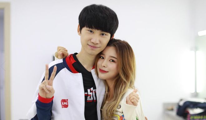 还是反击中 还是反击中