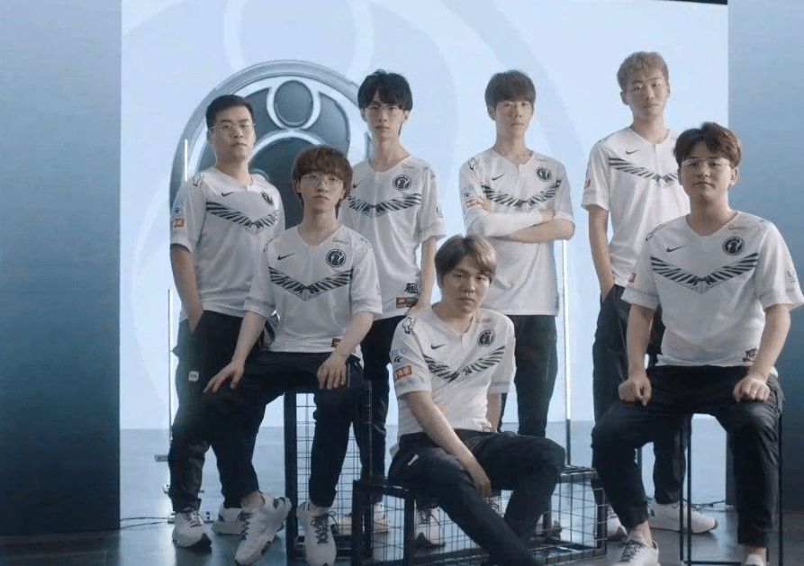 虽然多变 虽然多变