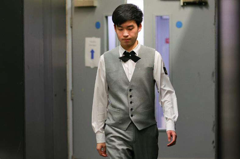 樊振东则以 樊振东则以